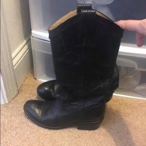 Women’s Black Frye Leather Boots size 5.5